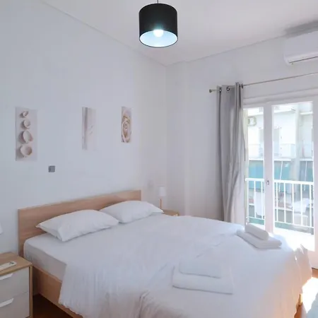 A Cozy Minimal At Koukaki, Dimitrako... Apartment *